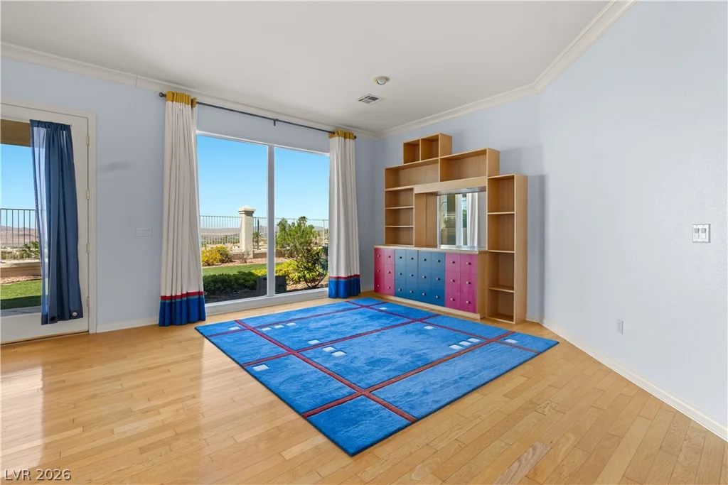 720 Viola, Henderson, NV 89002