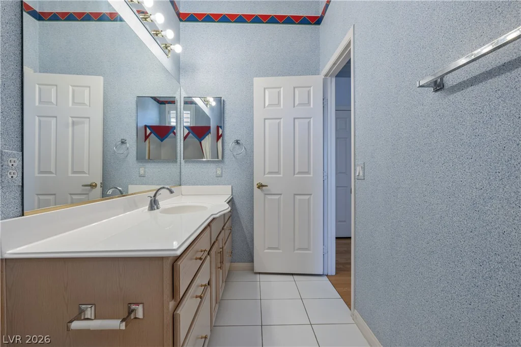 720 Viola, Henderson, NV 89002