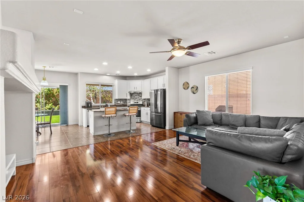 10391 Montes Vascos, Las Vegas, NV 89178
