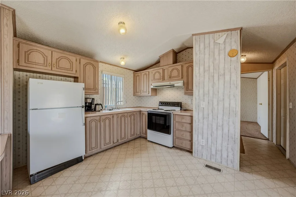 1320 Piltz, Pahrump, NV 89060