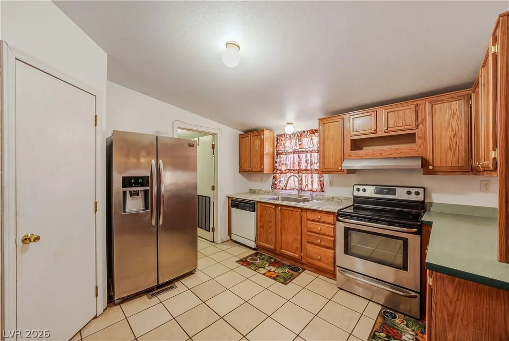 1320 Piltz, Pahrump, NV 89060