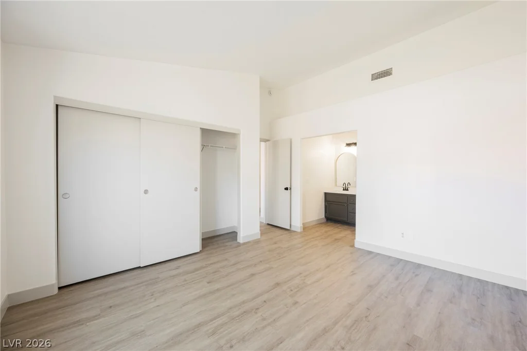 2543 River Oaks, Las Vegas, NV 89156