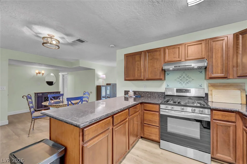 329 Santa Fe, Las Vegas, NV 89145