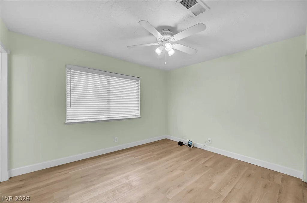 329 Santa Fe, Las Vegas, NV 89145