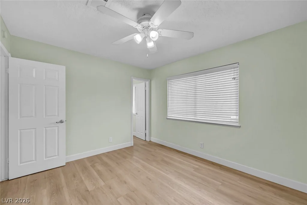 329 Santa Fe, Las Vegas, NV 89145