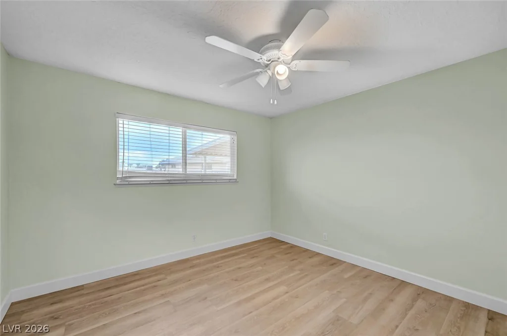 329 Santa Fe, Las Vegas, NV 89145