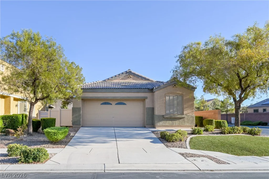 3743 Bella Legato, North Las Vegas, NV 89081
