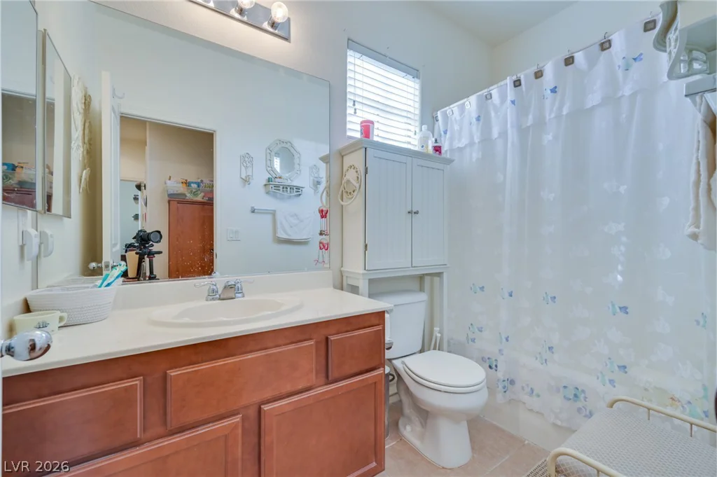 3743 Bella Legato, North Las Vegas, NV 89081