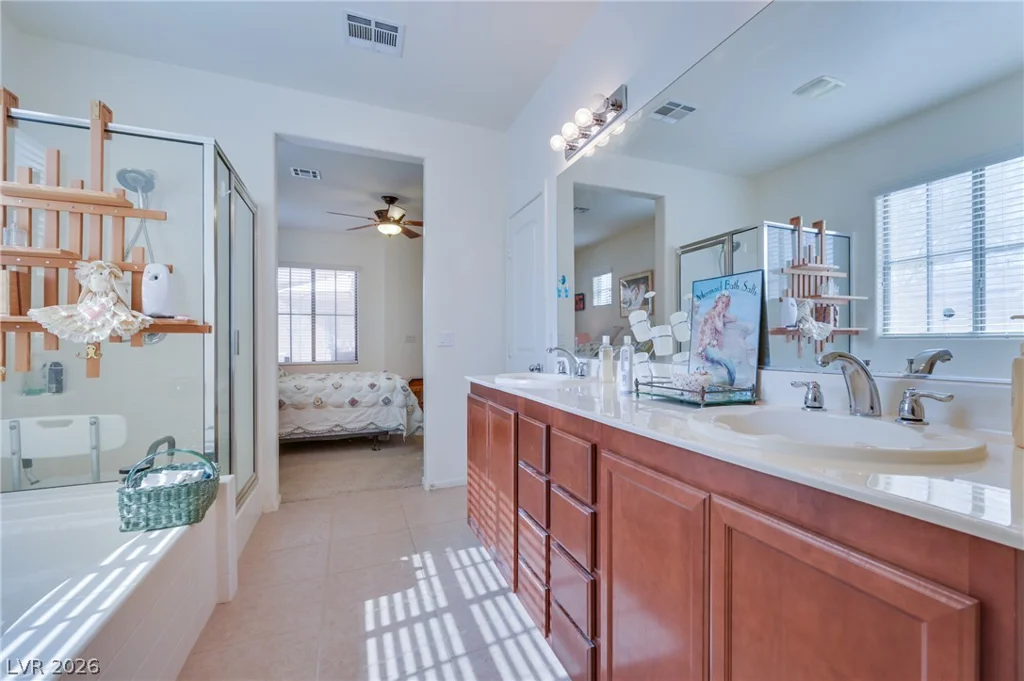 3743 Bella Legato, North Las Vegas, NV 89081