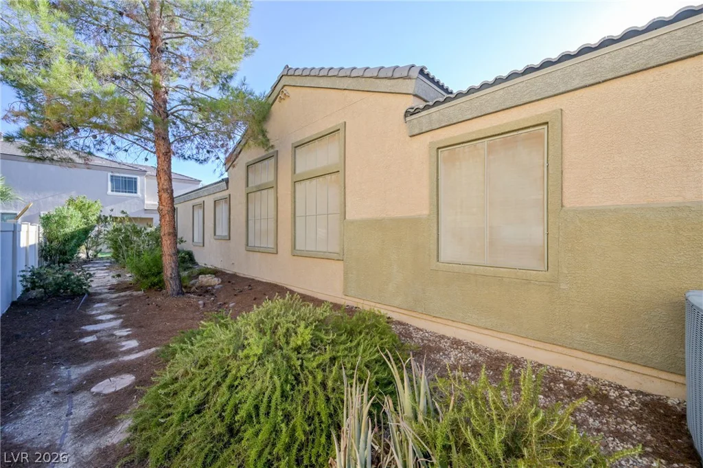 3743 Bella Legato, North Las Vegas, NV 89081