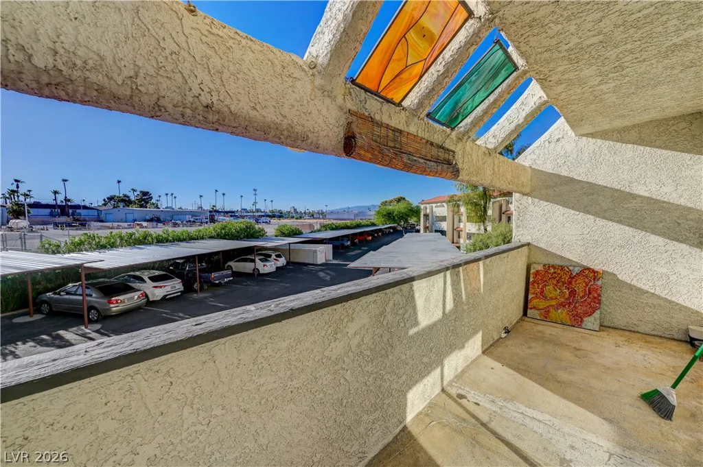 2080 Karen, Las Vegas, NV 89169
