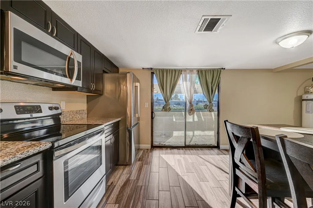 2080 Karen, Las Vegas, NV 89169