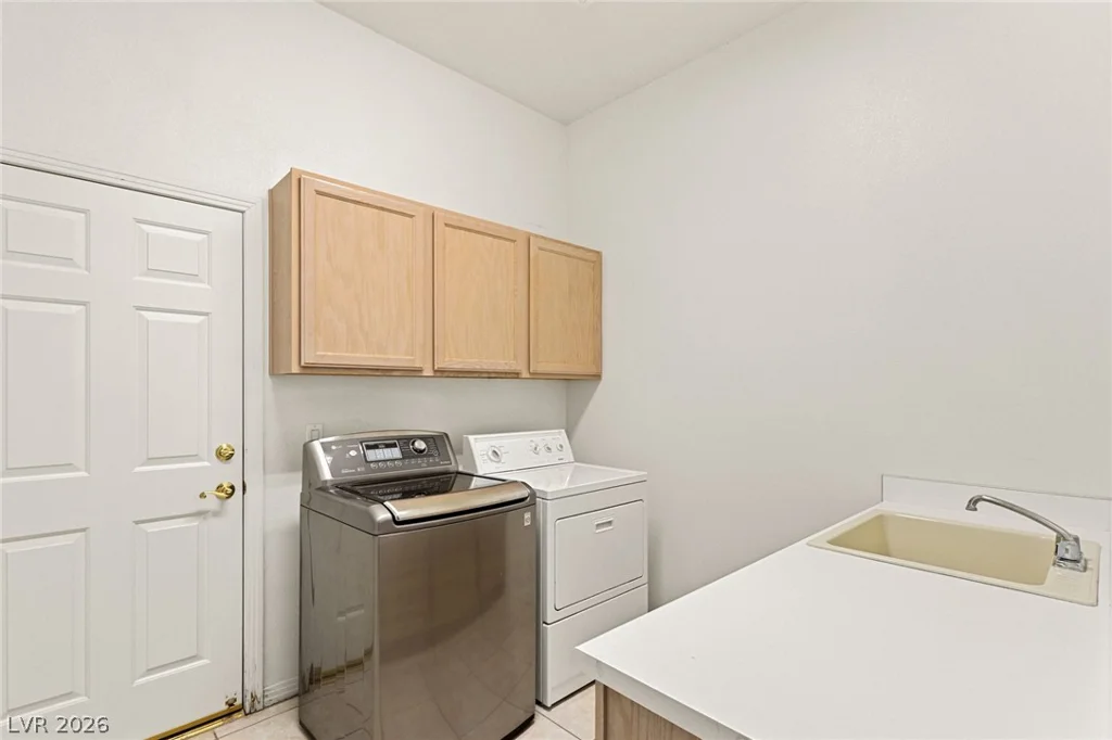 8312 Fullmoon Maple, Las Vegas, NV 89117