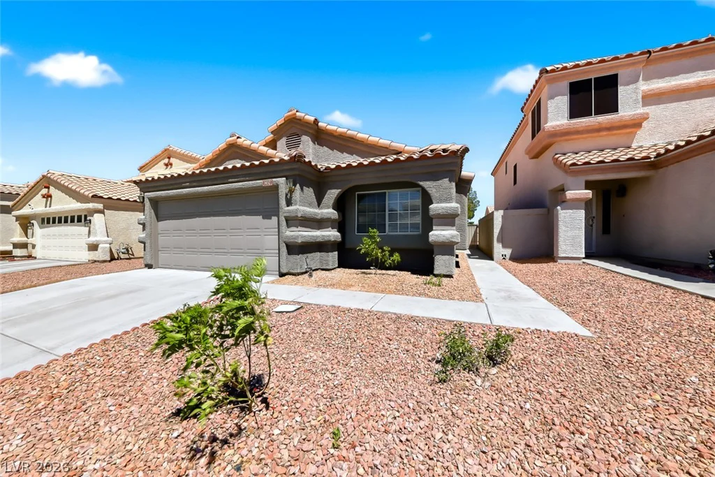 1432 Lucia, Las Vegas, NV 89128