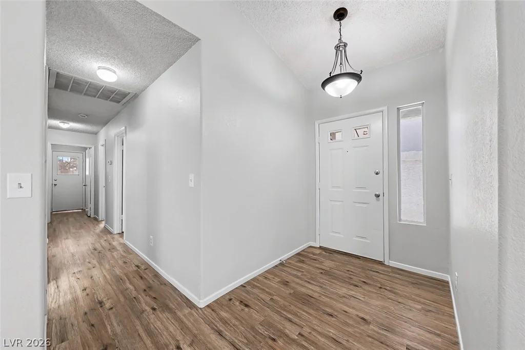 1432 Lucia, Las Vegas, NV 89128