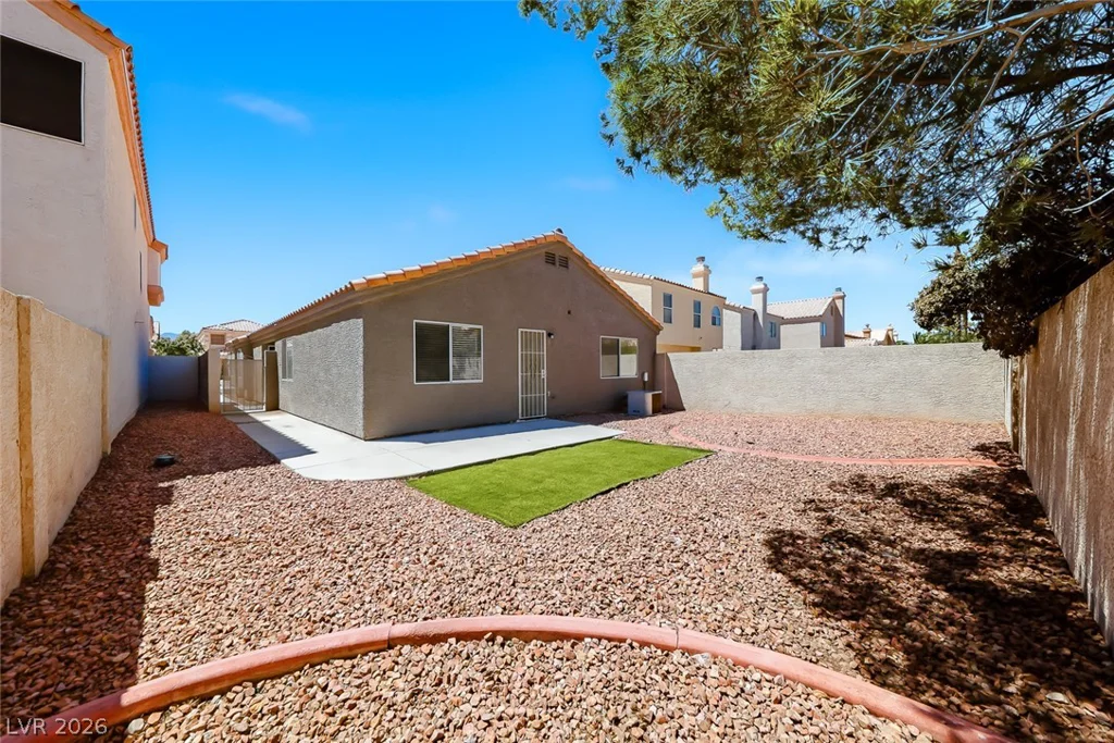 1432 Lucia, Las Vegas, NV 89128