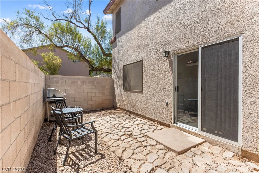1446 Louisiana Lakes, Las Vegas, NV 89183