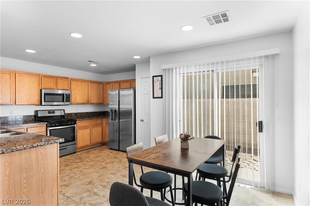 1446 Louisiana Lakes, Las Vegas, NV 89183