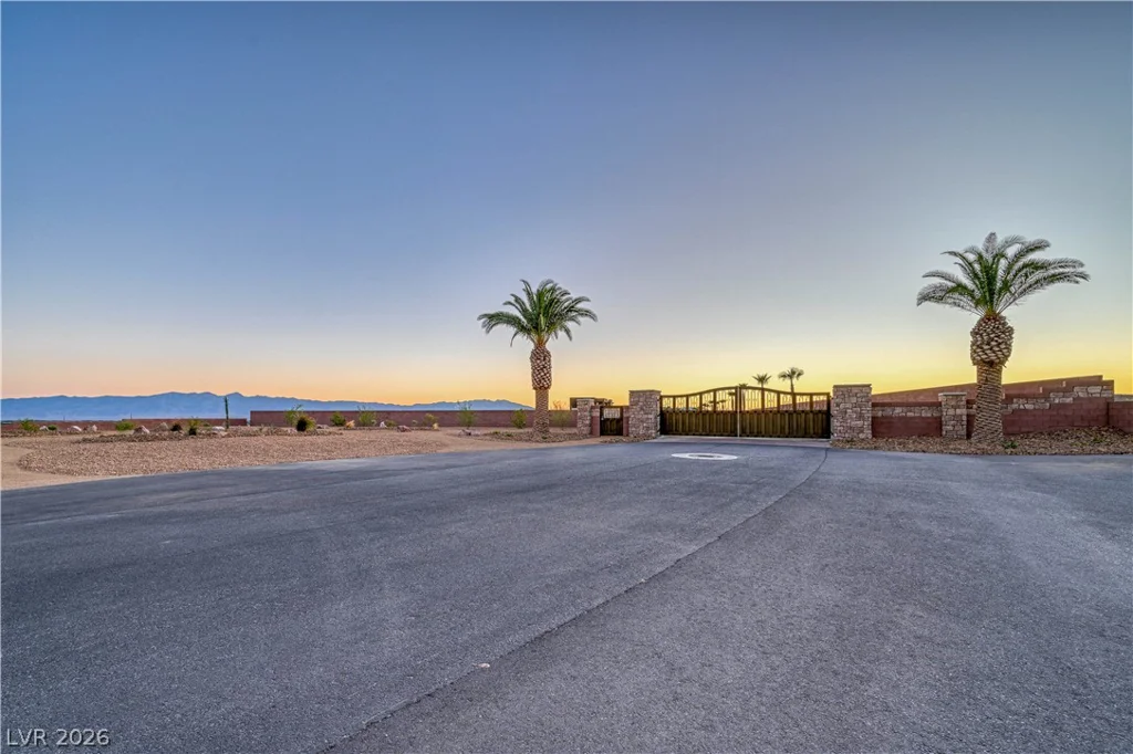 5985 Spring Mountain, Pahrump, NV 89048