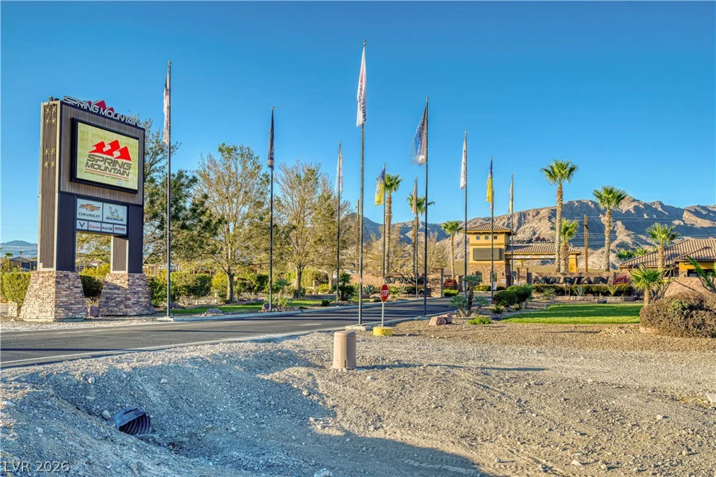 5985 Spring Mountain, Pahrump, NV 89048