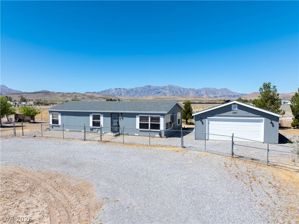 2220 Bannavitch, Pahrump, NV 89048