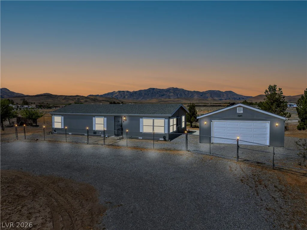 2220 Bannavitch, Pahrump, NV 89048