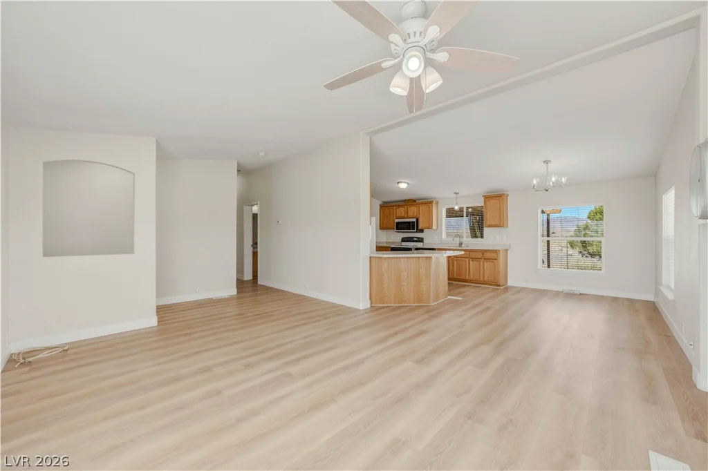 2220 Bannavitch, Pahrump, NV 89048