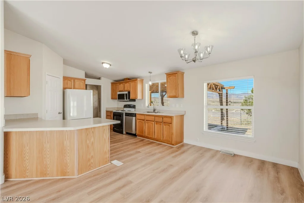 2220 Bannavitch, Pahrump, NV 89048
