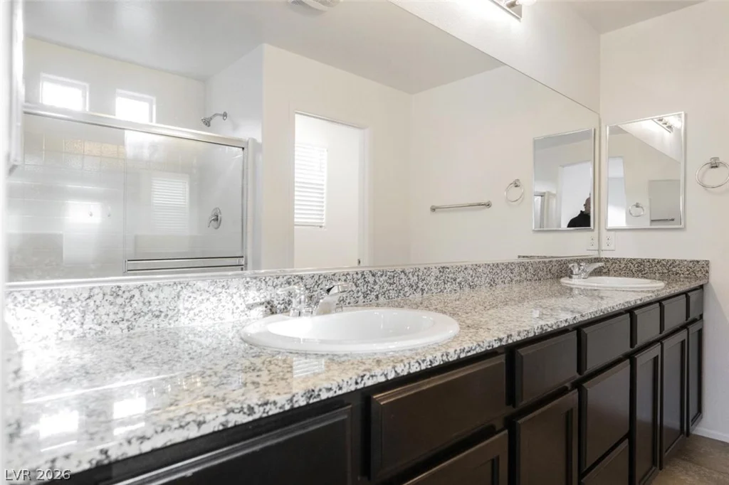 7232 Halo Falls, North Las Vegas, NV 89084