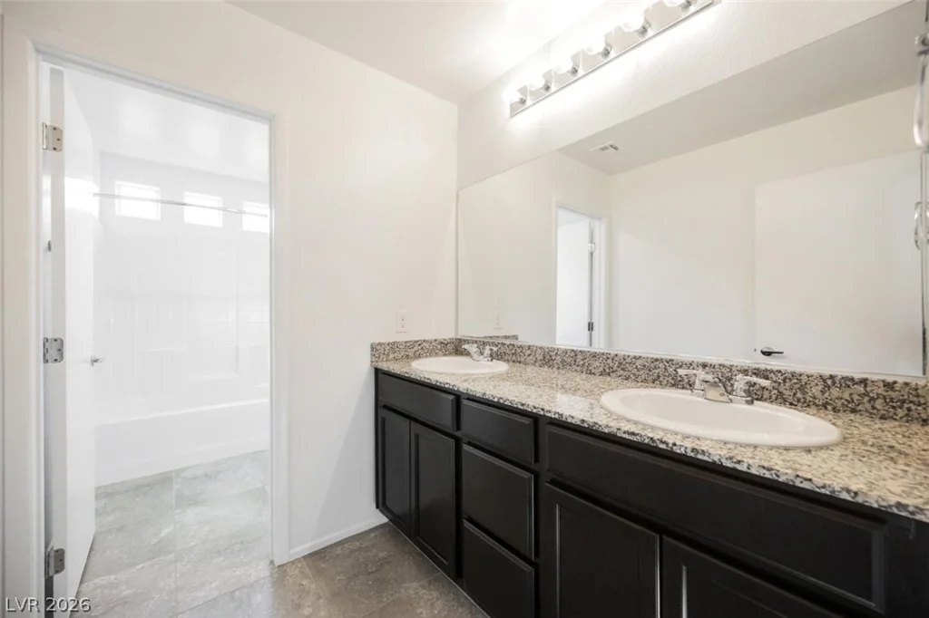 7232 Halo Falls, North Las Vegas, NV 89084