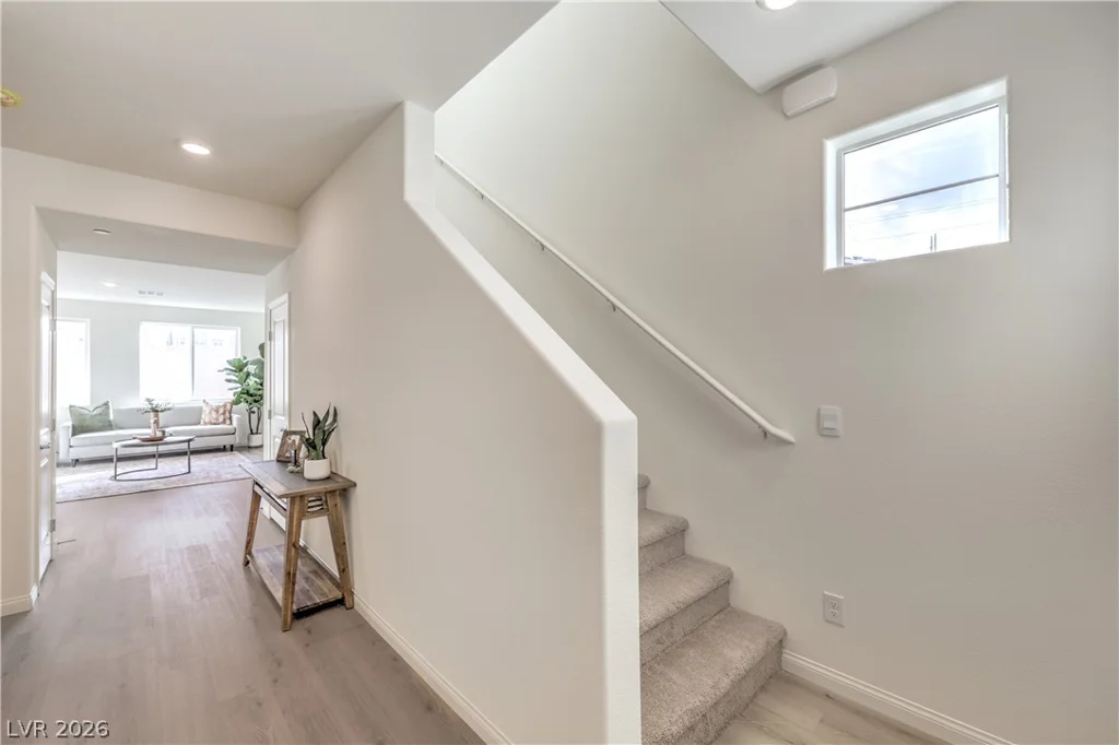 3824 Tropical Zen, North Las Vegas, NV 89081
