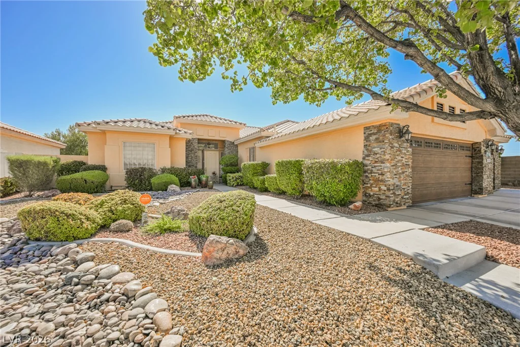 5494 Pine Ranch, Las Vegas, NV 89113
