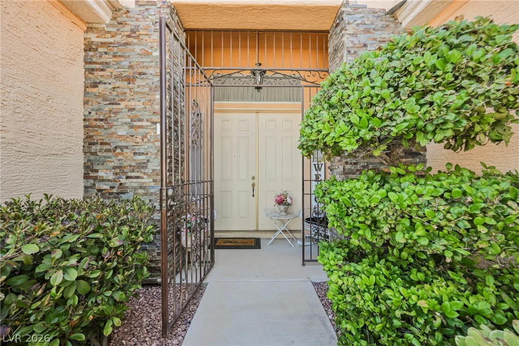 5494 Pine Ranch, Las Vegas, NV 89113