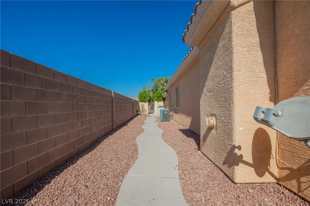 5494 Pine Ranch, Las Vegas, NV 89113