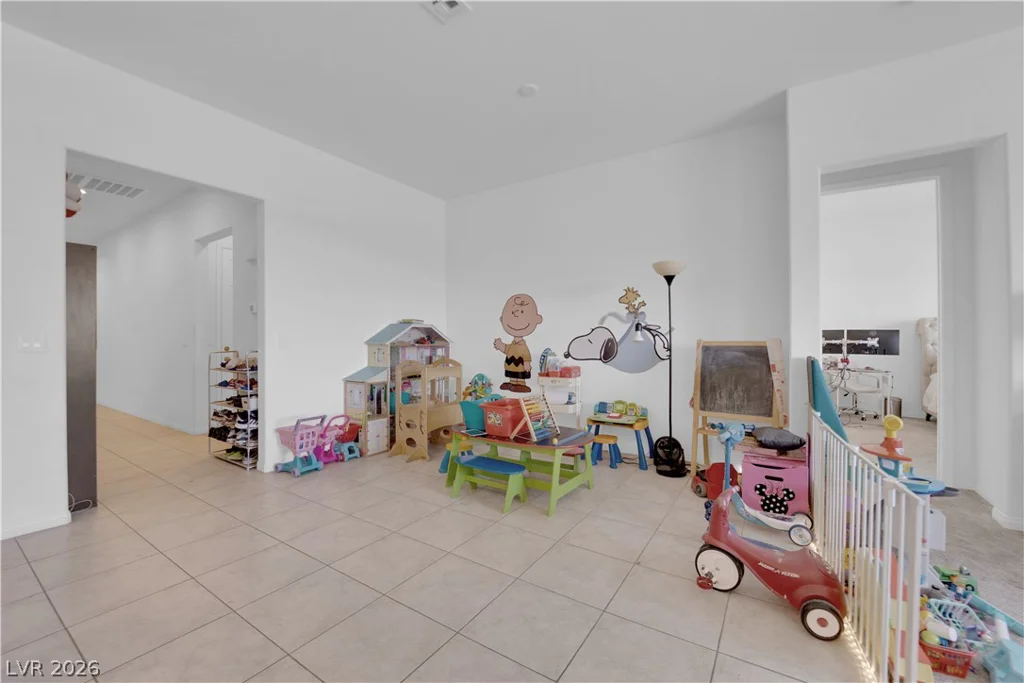 9590 Smiley Creek, Las Vegas, NV 89178