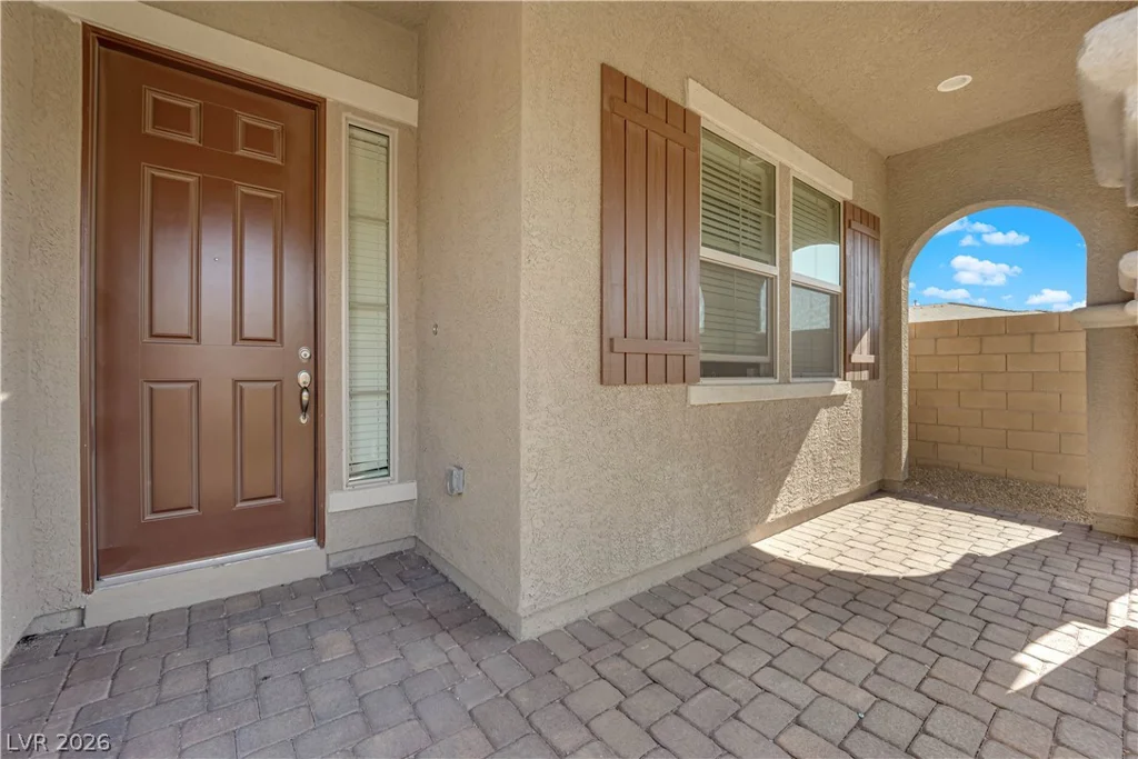 9590 Smiley Creek, Las Vegas, NV 89178