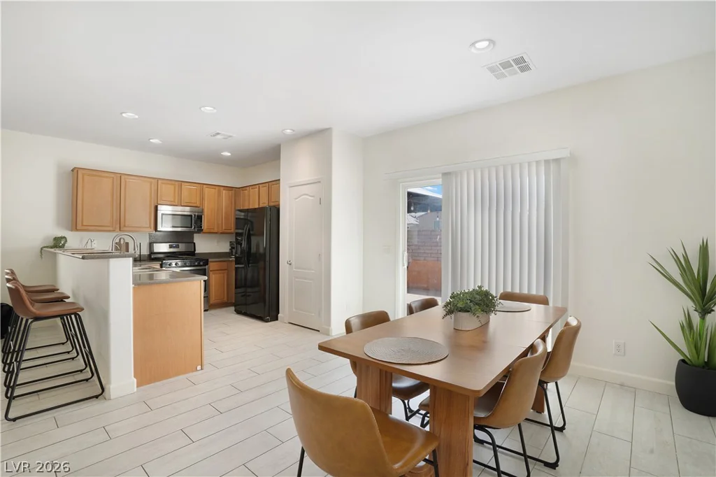 10553 Bandera Mountain, Las Vegas, NV 89166