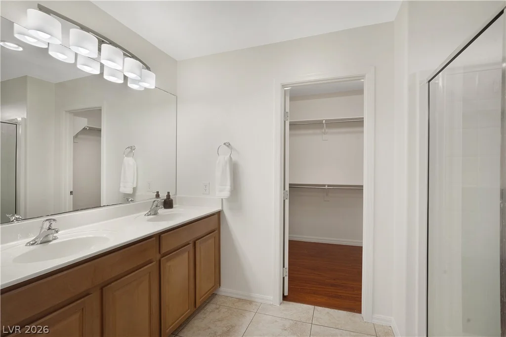 10553 Bandera Mountain, Las Vegas, NV 89166