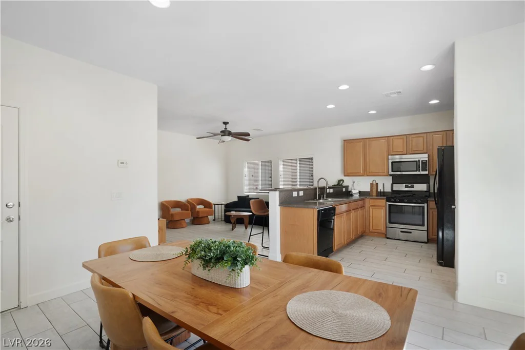 10553 Bandera Mountain, Las Vegas, NV 89166