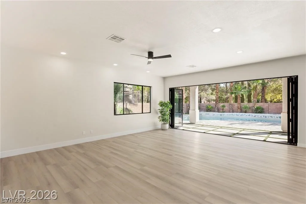 10626 San Vercelli, Las Vegas, NV 89141