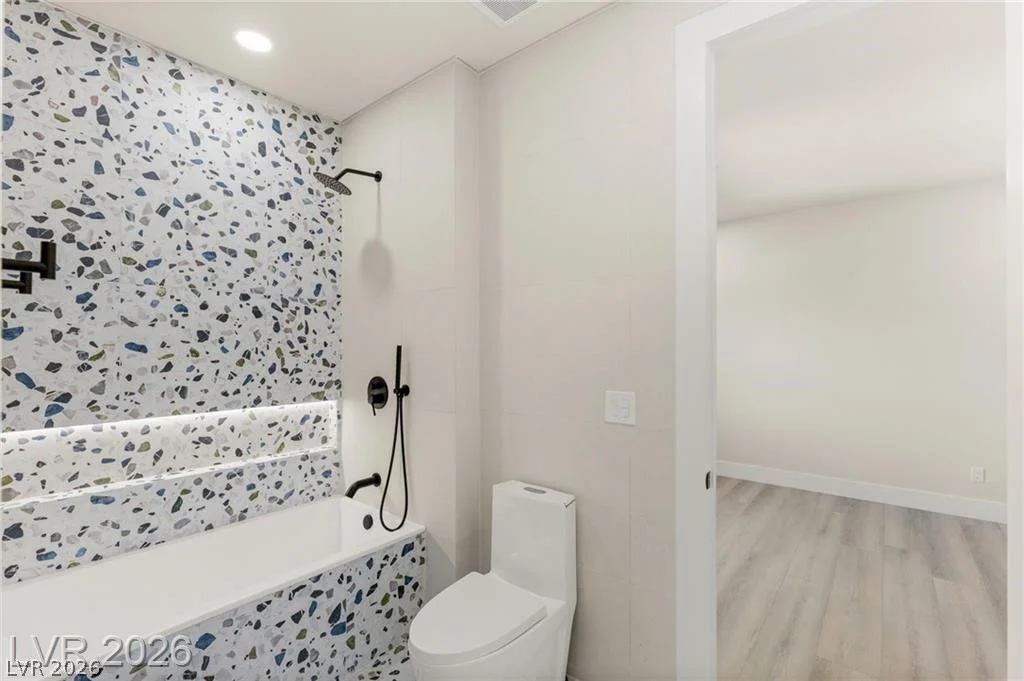 10626 San Vercelli, Las Vegas, NV 89141
