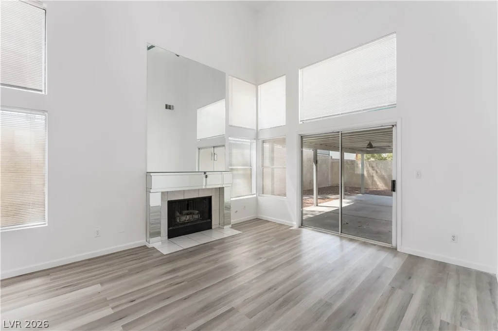 5348 Desert Blossom, Las Vegas, NV 89107