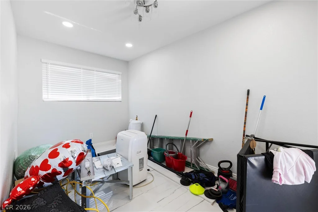 3361 Horizon, Las Vegas, NV 89121