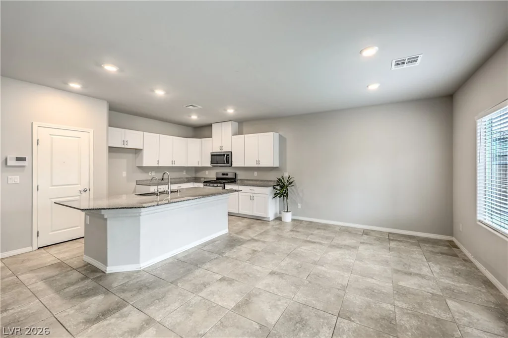 941 WILLOW BERRY, North Las Vegas, NV 89032