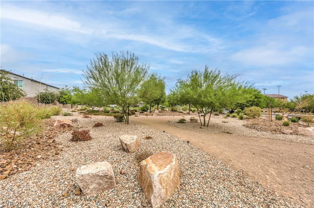 941 WILLOW BERRY, North Las Vegas, NV 89032