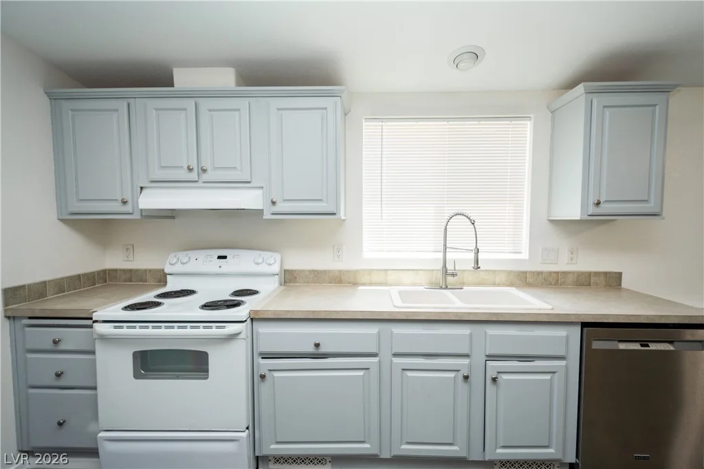6530 Camelot, Pahrump, NV 89061