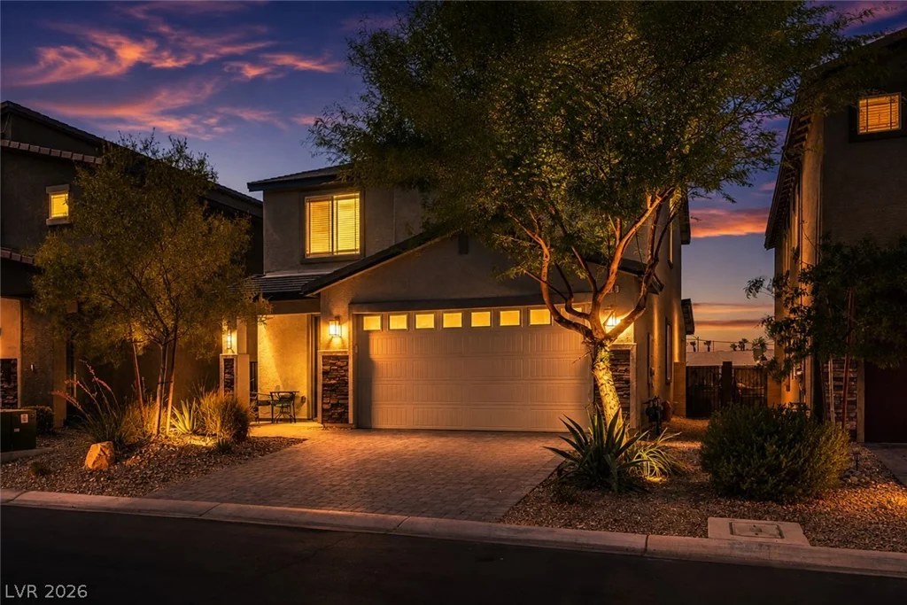 9273 Bluemist Falls, Las Vegas, NV 89123