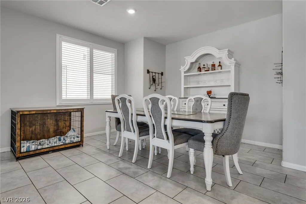 9273 Bluemist Falls, Las Vegas, NV 89123