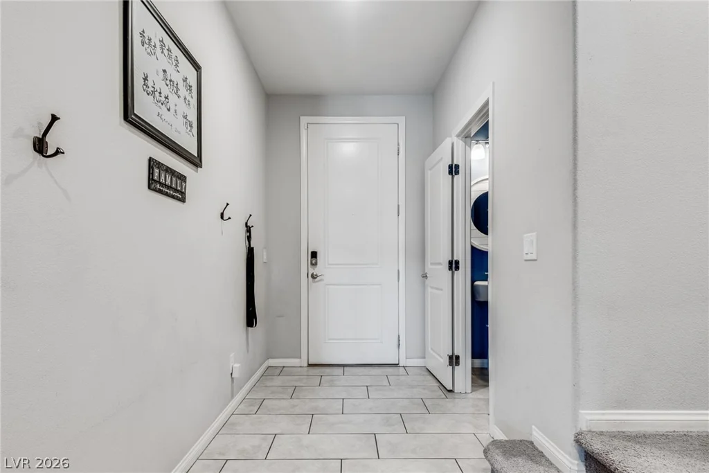 9273 Bluemist Falls, Las Vegas, NV 89123