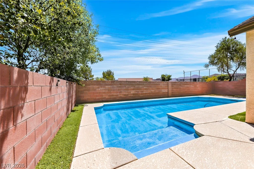 792 Valley Rise, Henderson, NV 89052